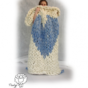 heart blanket knit kit for arm knitting