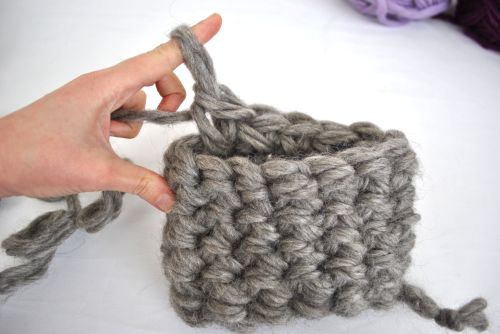 finger crocheting for beginners