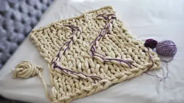 Arm Knitting Tutorial for Beginners 