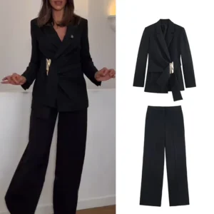Woman's Solid 2 Piece Suit